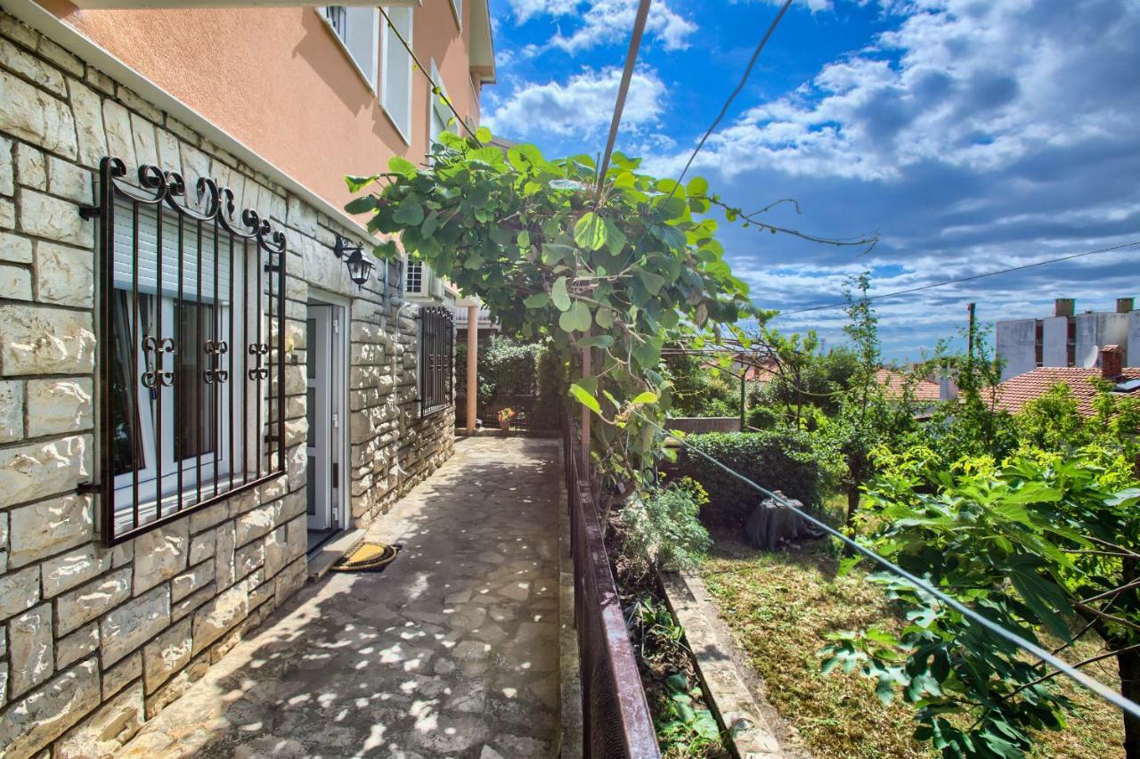 Apartman Paola Пула Екстер'єр фото