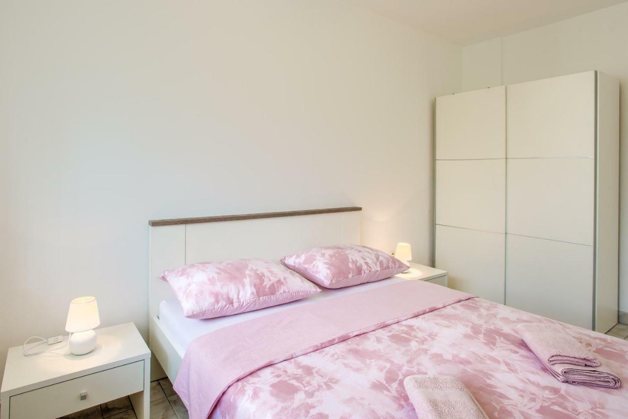 Apartman Paola Пула Екстер'єр фото