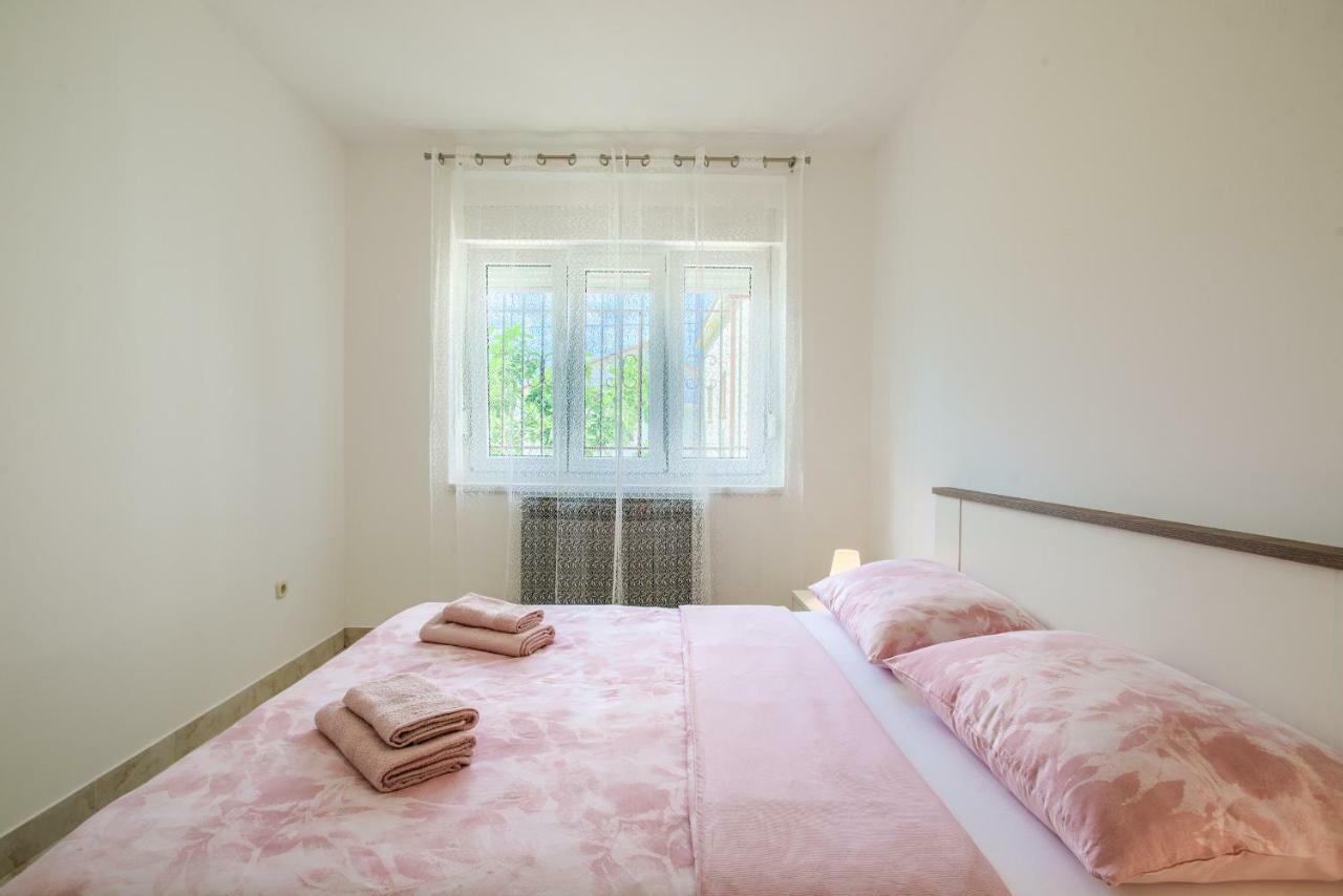 Apartman Paola Пула Екстер'єр фото